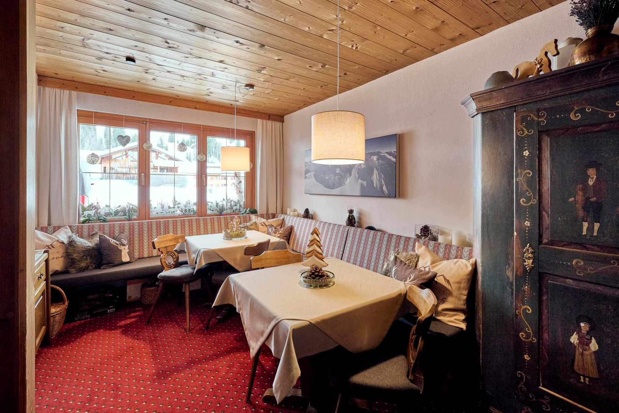 Appartementhaus Holiday Лех ам Алберг Екстериор снимка