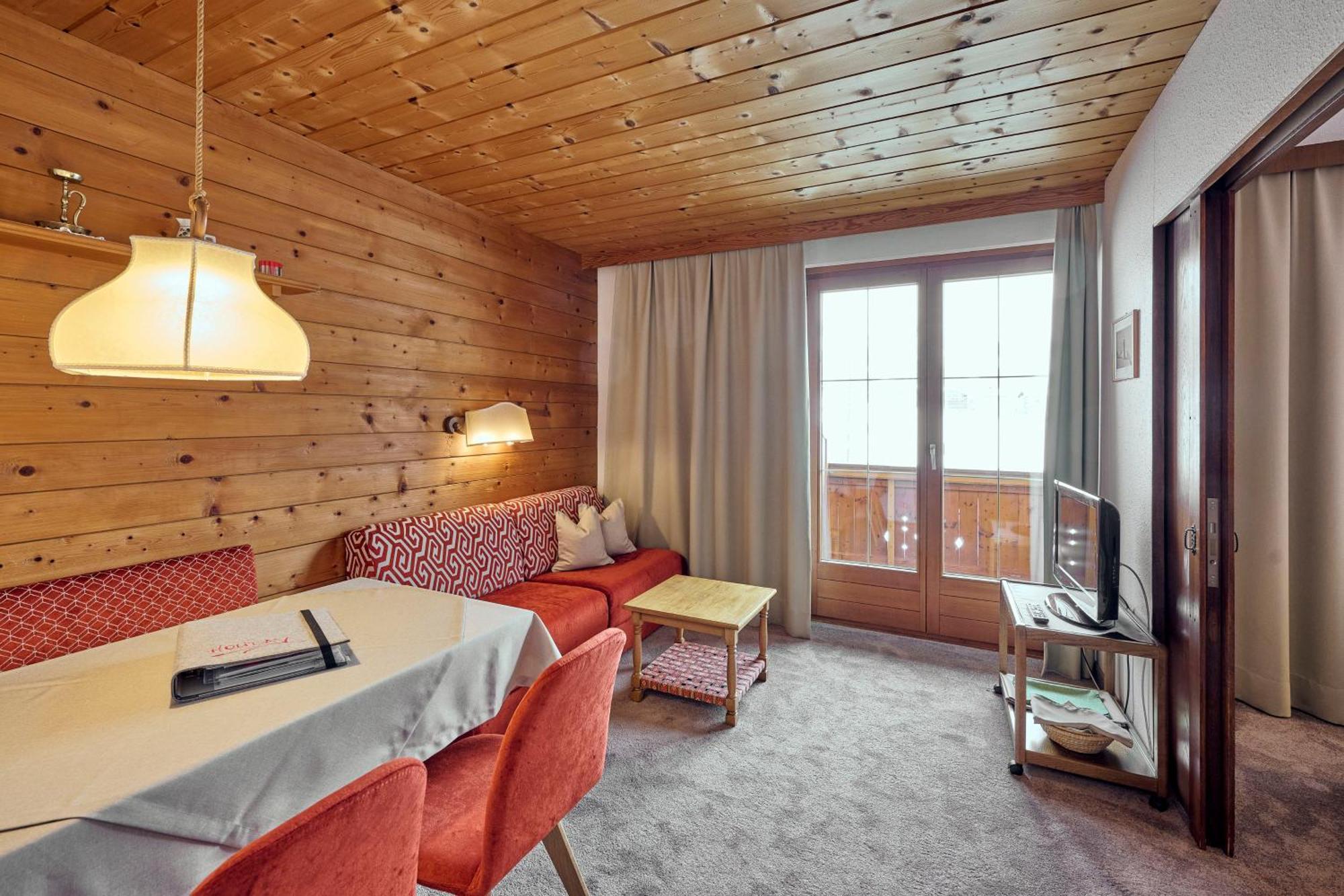 Appartementhaus Holiday Лех ам Алберг Екстериор снимка