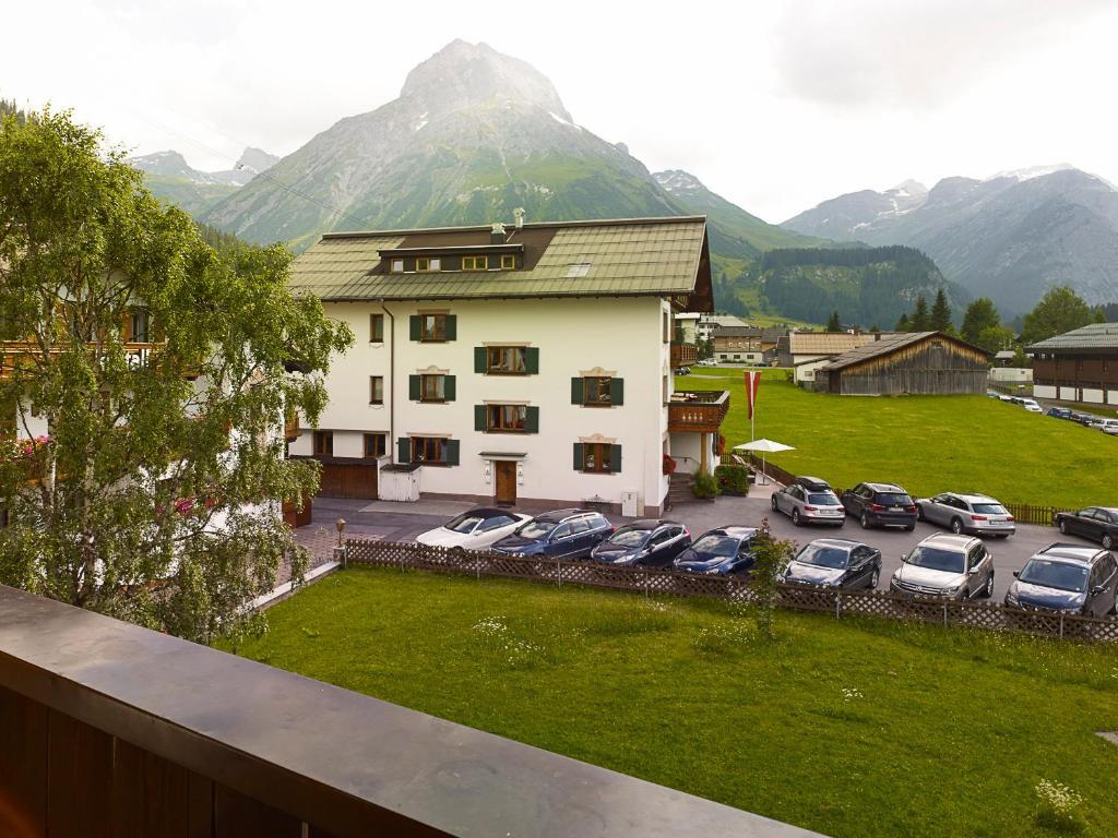 Appartementhaus Holiday Лех ам Алберг Екстериор снимка