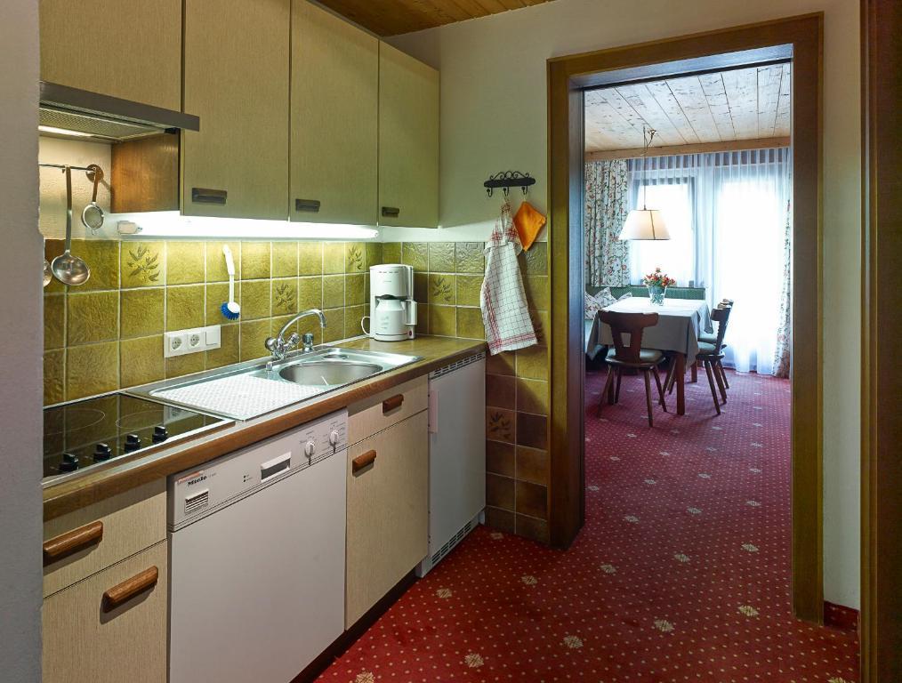 Appartementhaus Holiday Лех ам Алберг Екстериор снимка