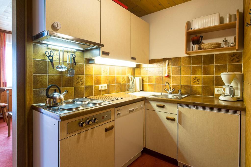 Appartementhaus Holiday Лех ам Алберг Екстериор снимка