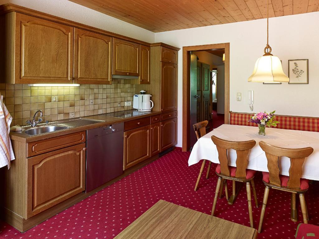 Appartementhaus Holiday Лех ам Алберг Екстериор снимка