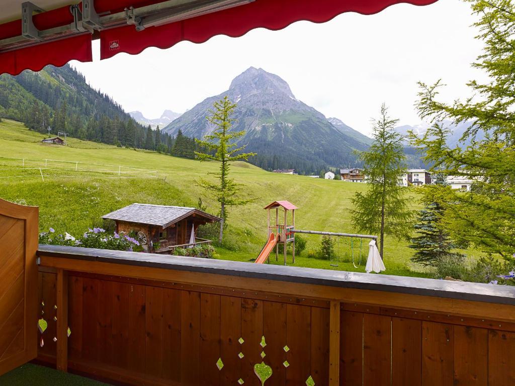 Appartementhaus Holiday Лех ам Алберг Екстериор снимка